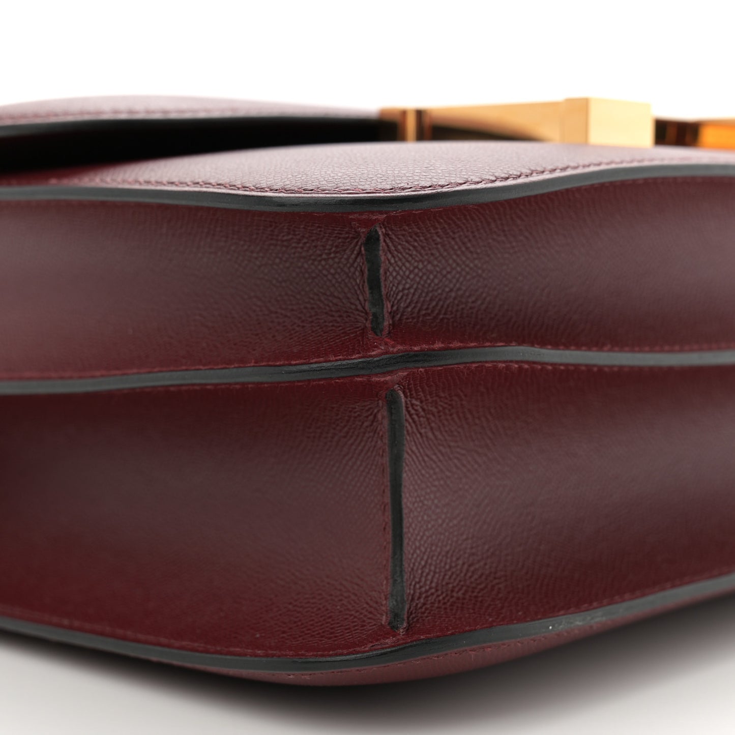 Madame Calfskin Constance 24 Rouge H