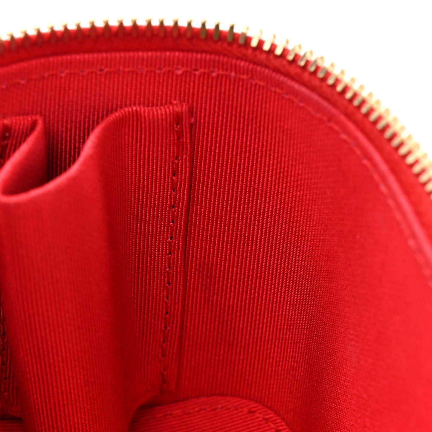 Lambskin Camellia Embossed Mini Vanity Case With Chain Red