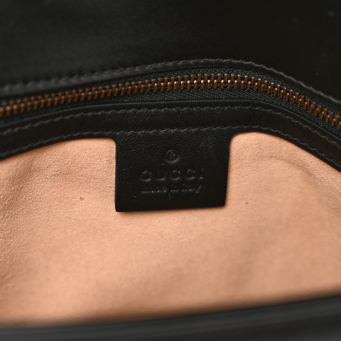 Calfskin Matelasse Small GG Marmont Shoulder Bag Black