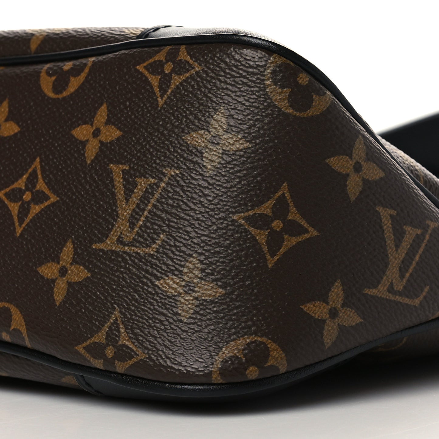 Monogram Odeon MM Black