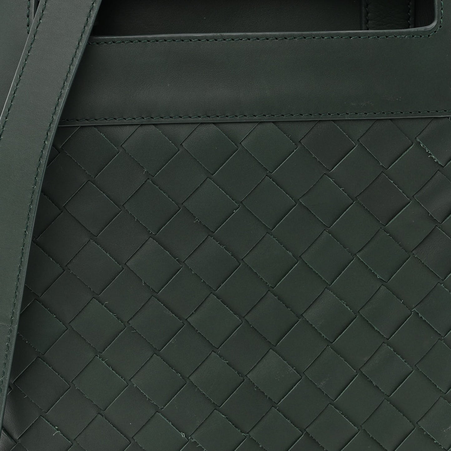 Nappa Intrecciato VN Crossbody Messenger Bag Green
