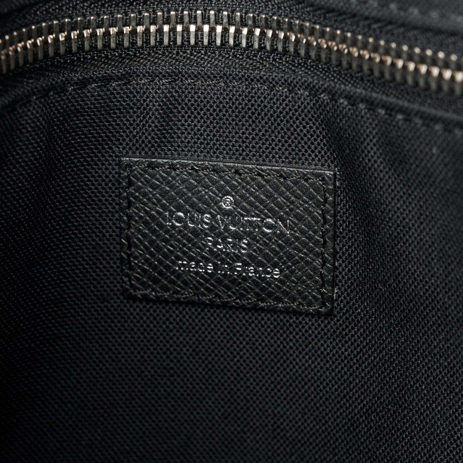 Louis Vuitton Taiga Roman PM Messenger Black 6 of 10