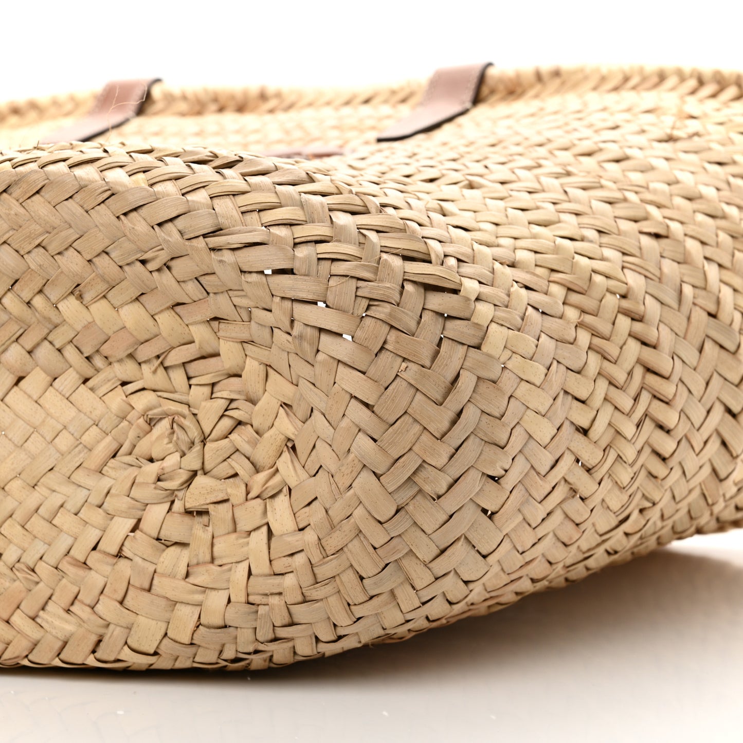 Raffia Calfskin Triomphe Medium Panier Tan