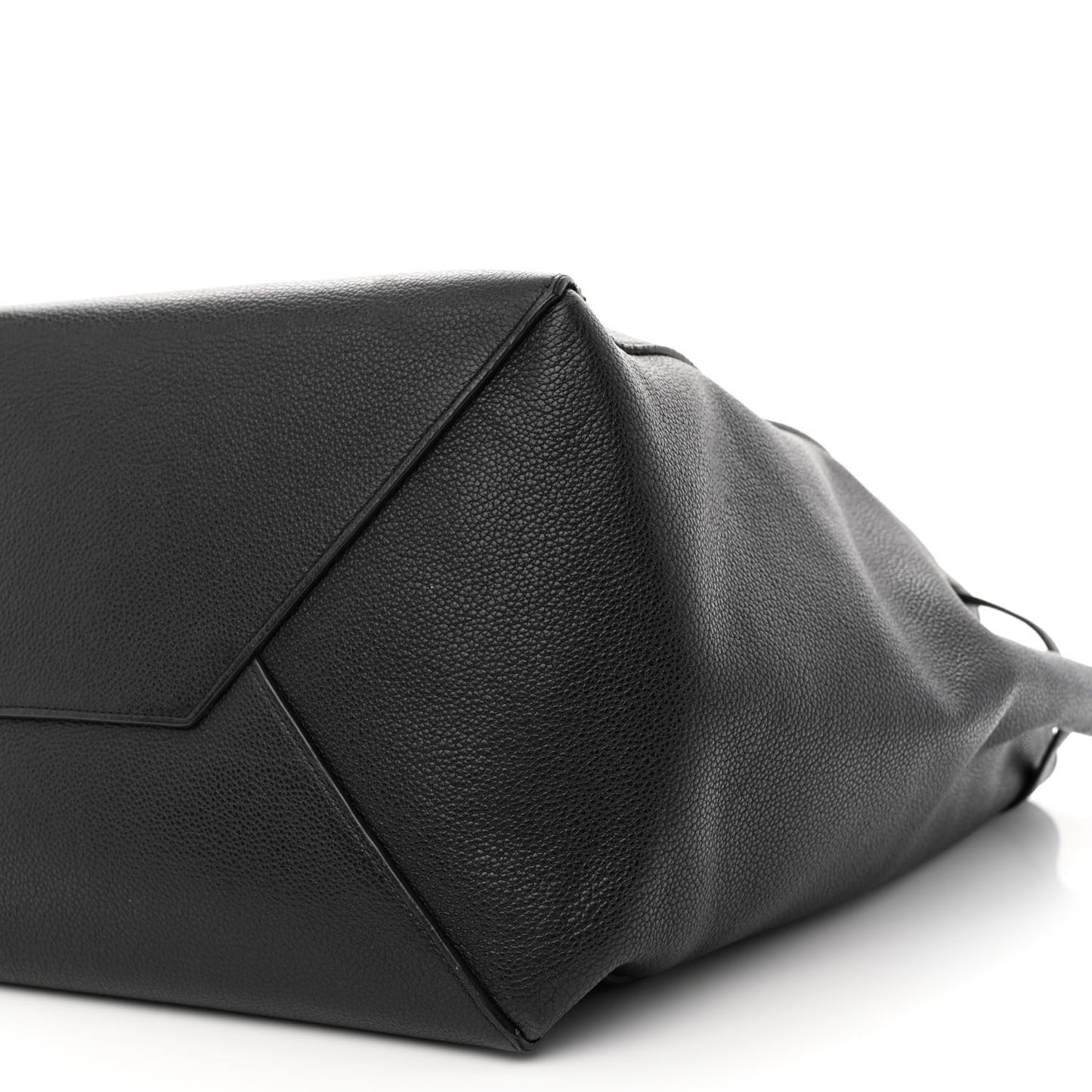 Soft Grained Calfskin Medium Belt Cabas Phantom Black