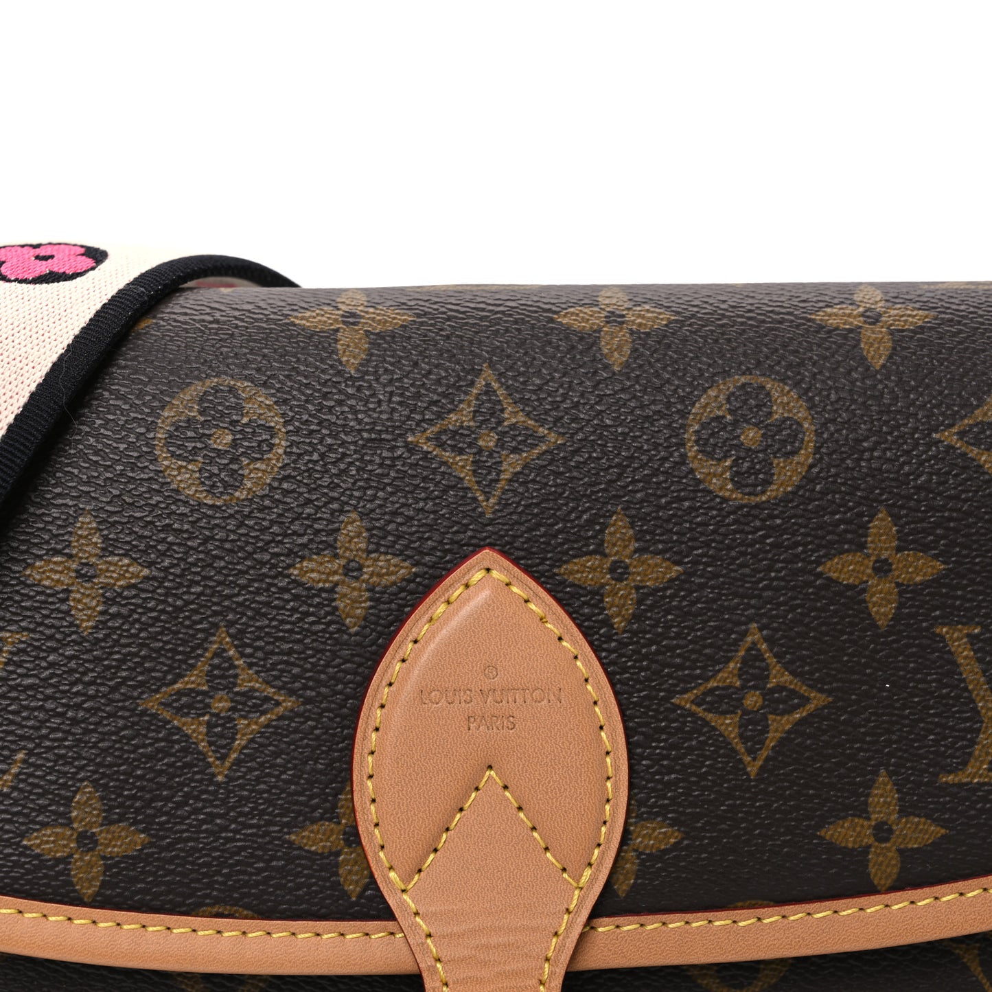 Monogram Diane Black
