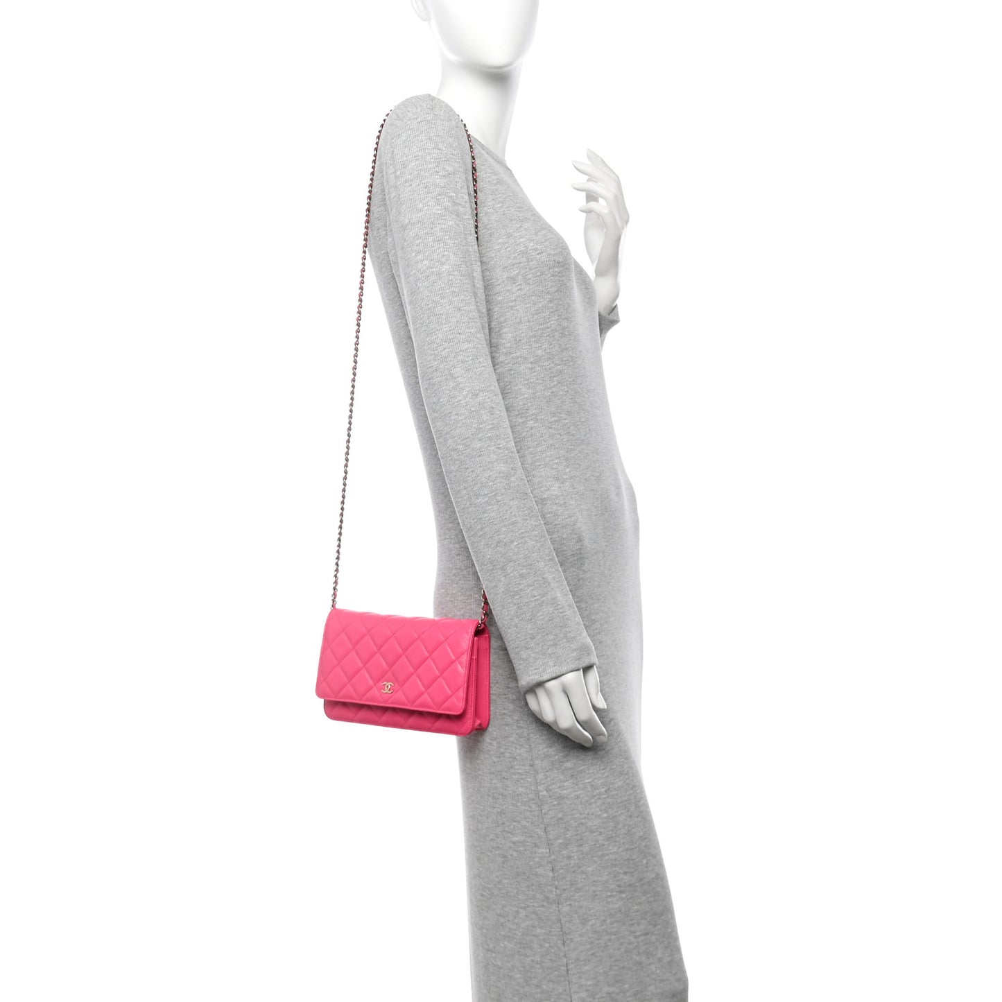 Caviar Quilted Wallet on Chain WOC Fuchsia