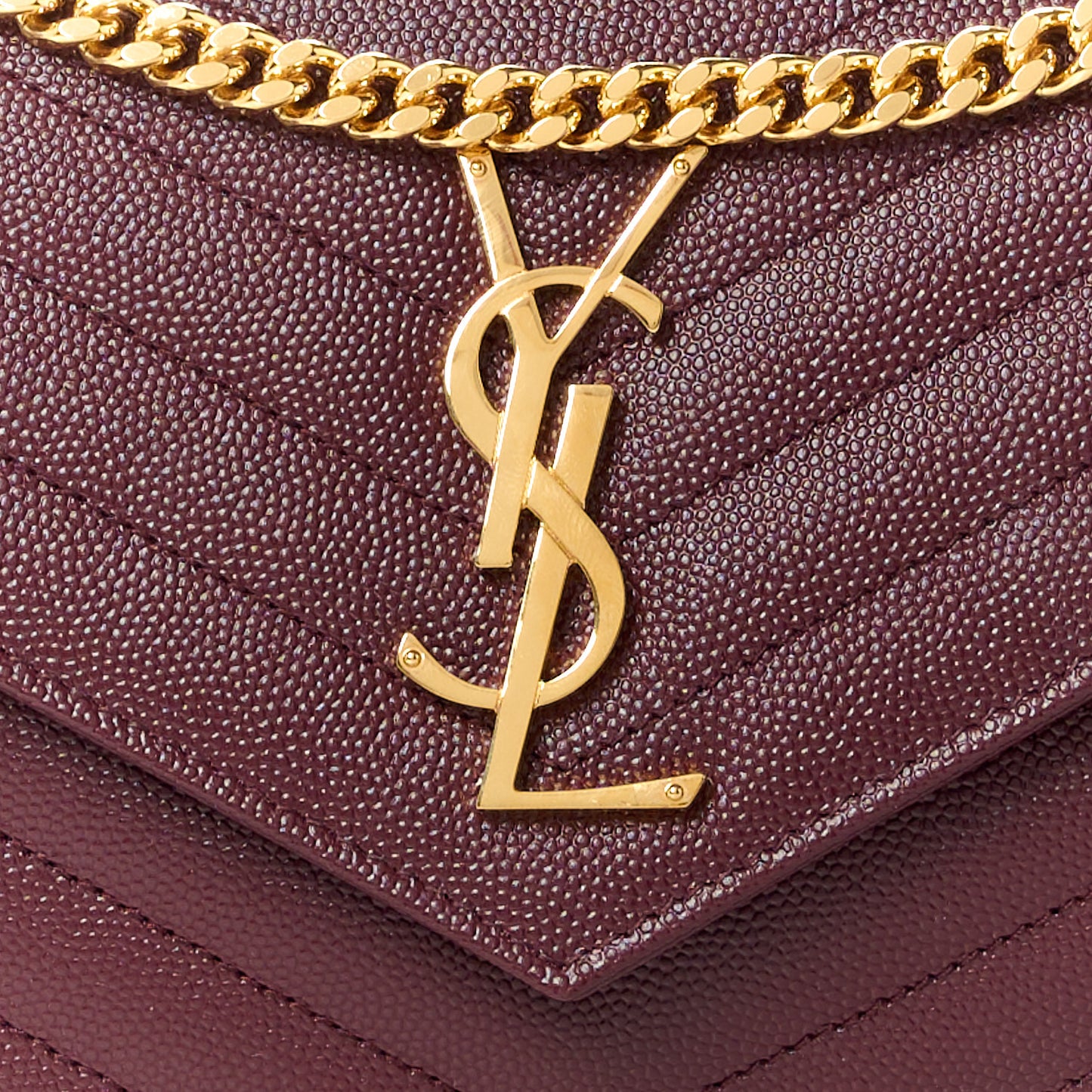 Grain De Poudre Matelasse Chevron Monogram Chain Wallet Rouge Legion