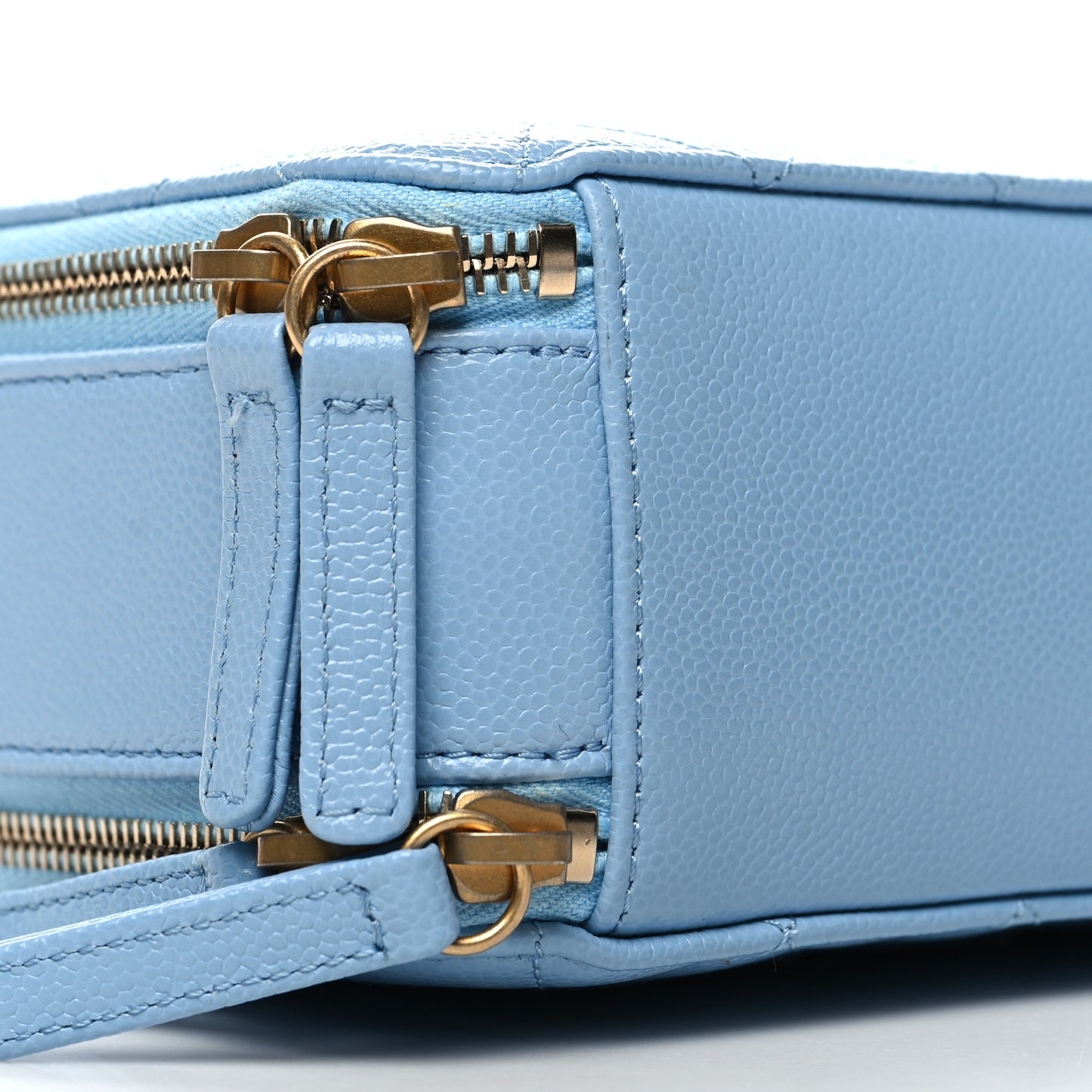 Caviar Quilted Small Pick Me Up Vanity Case Light Blue
