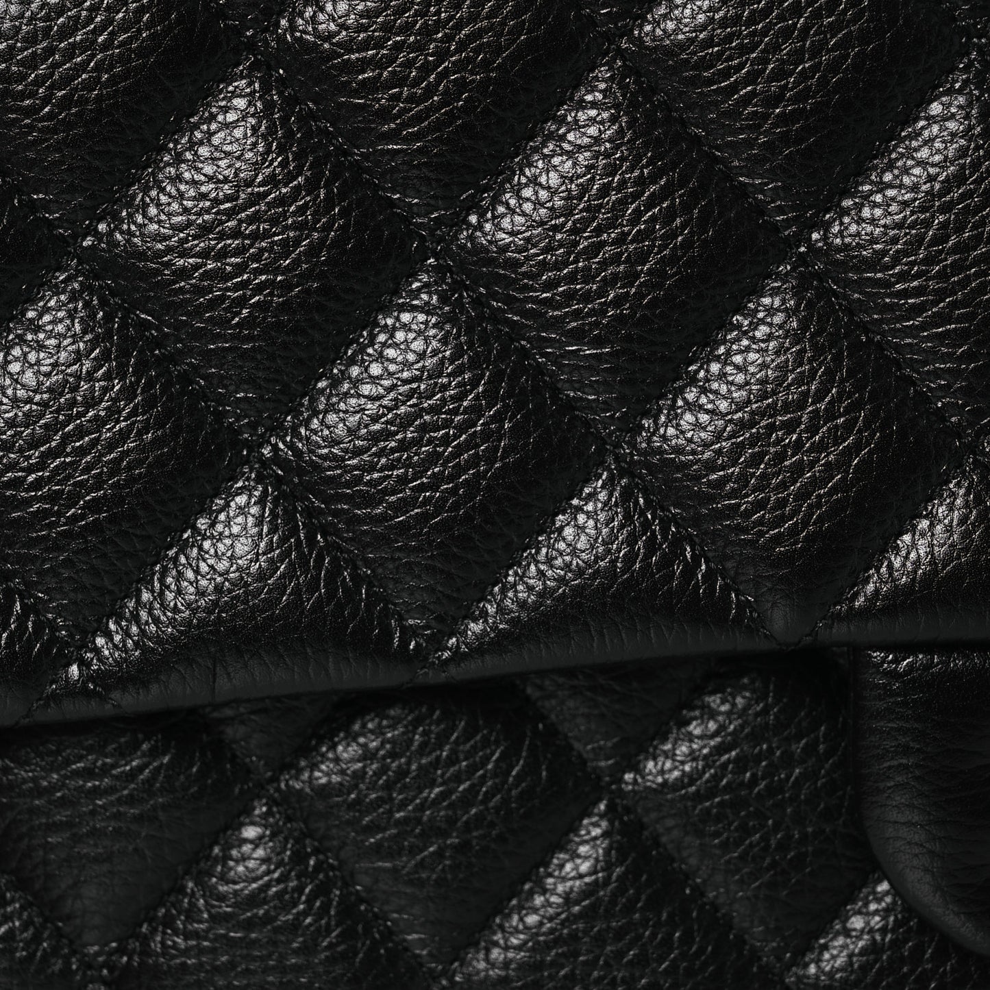 Caviar Quilted XXL Travel Flap Bag Black