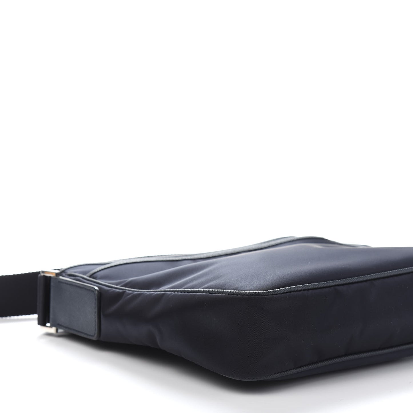 Tessuto Nylon Saffiano Flat Messenger Bag Baltico