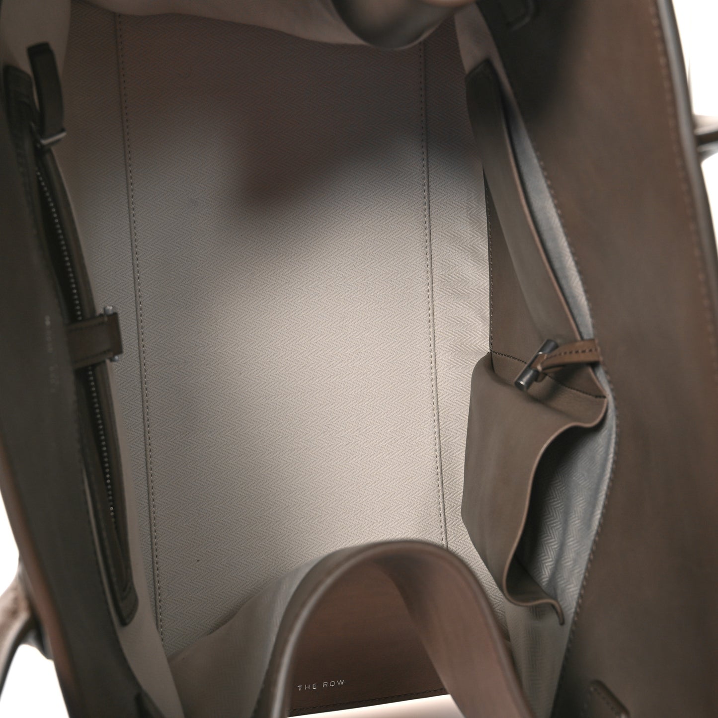Polished Saddle Calfskin Soft Margaux 15 Mouse Grey