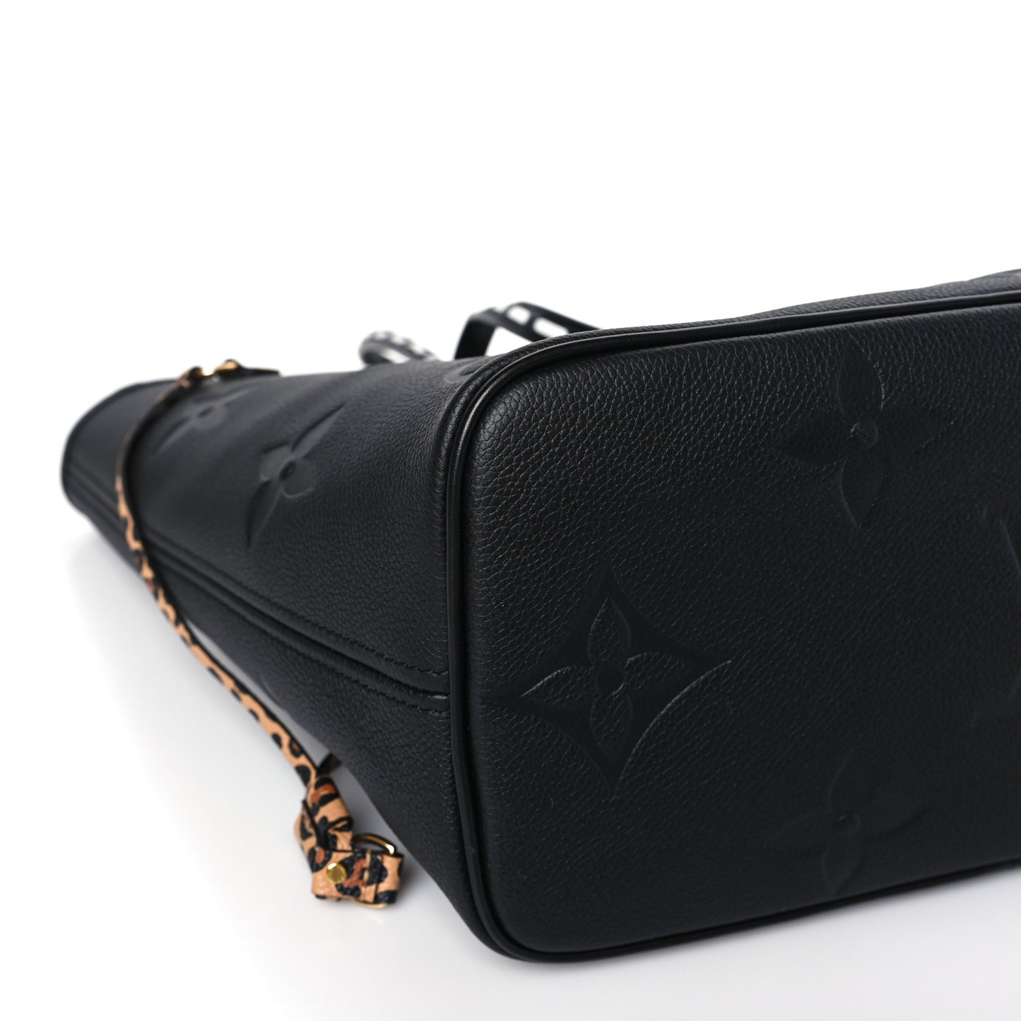 Empreinte Monogram Giant Wild at Heart Neverfull MM Black