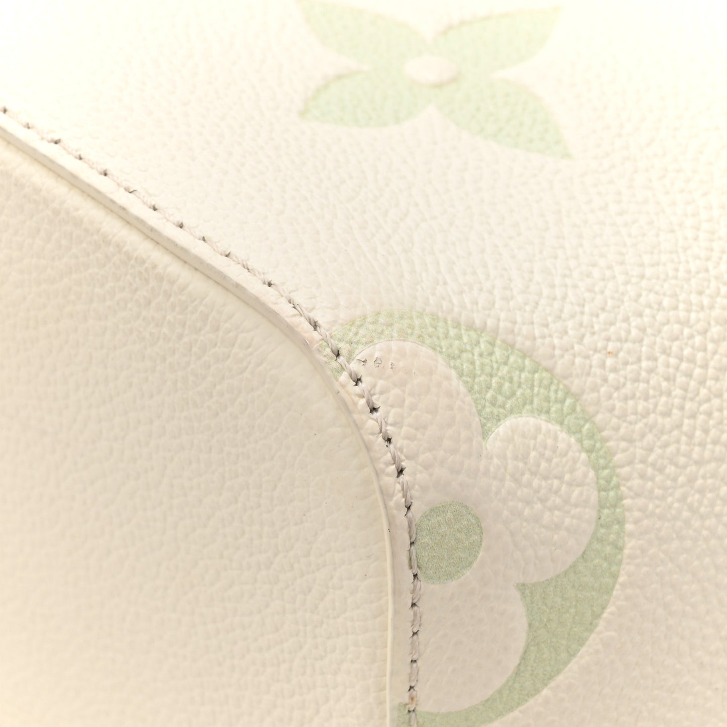 Empreinte Monogram Giant Neonoe BB Latte Matcha