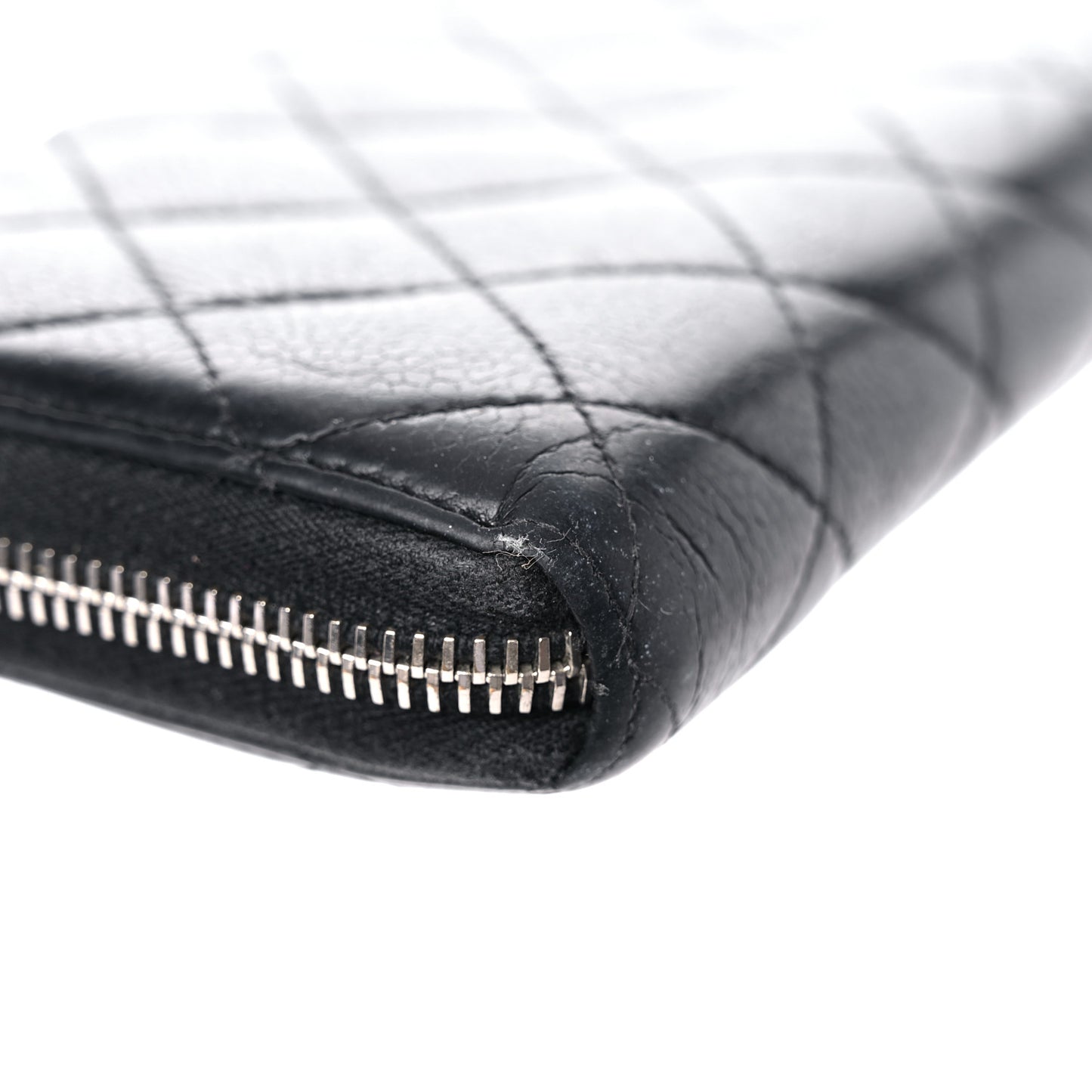 Caviar Quilted Medium Zip Around Wallet Black