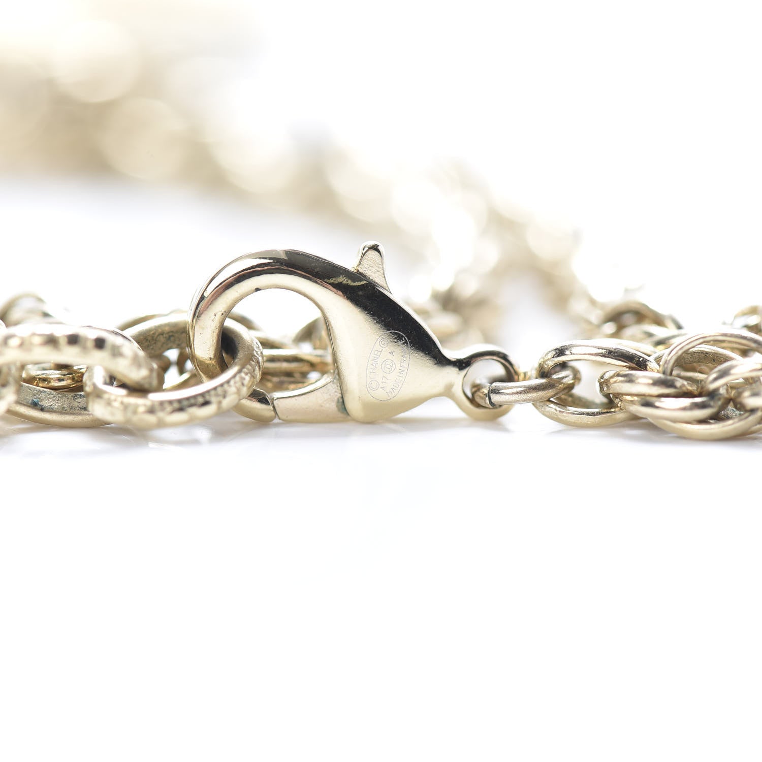 Chanel Pearl CC Round Pendant Necklace Gold 4 of 5