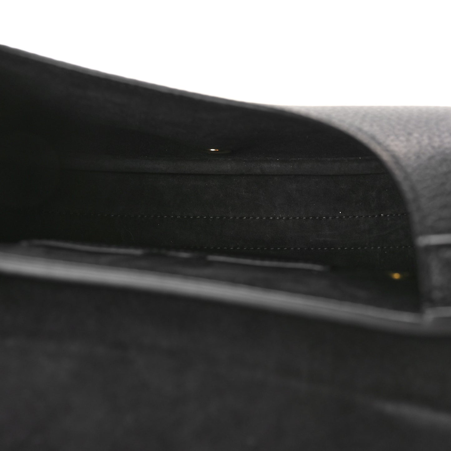 Grained Calfskin Medium Bobby Flap Black