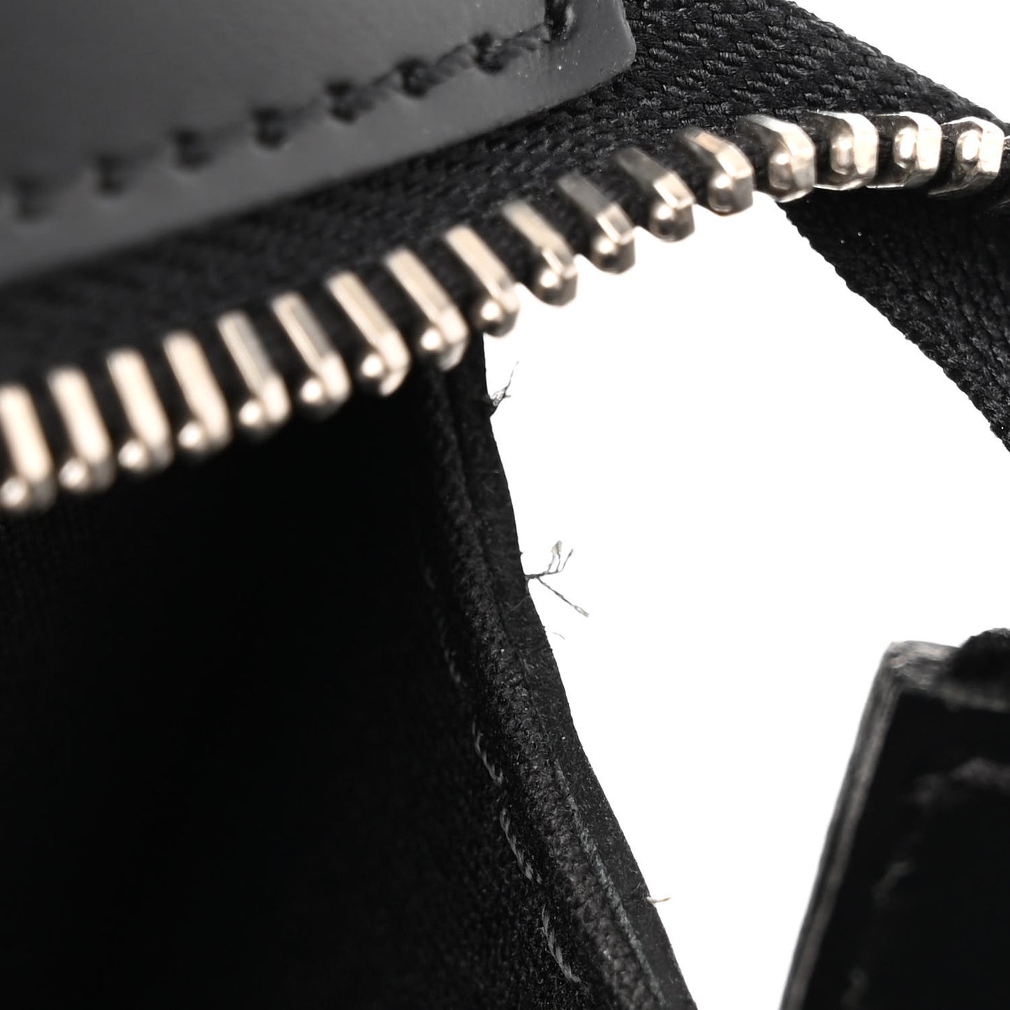 Epi Madeleine GM Black