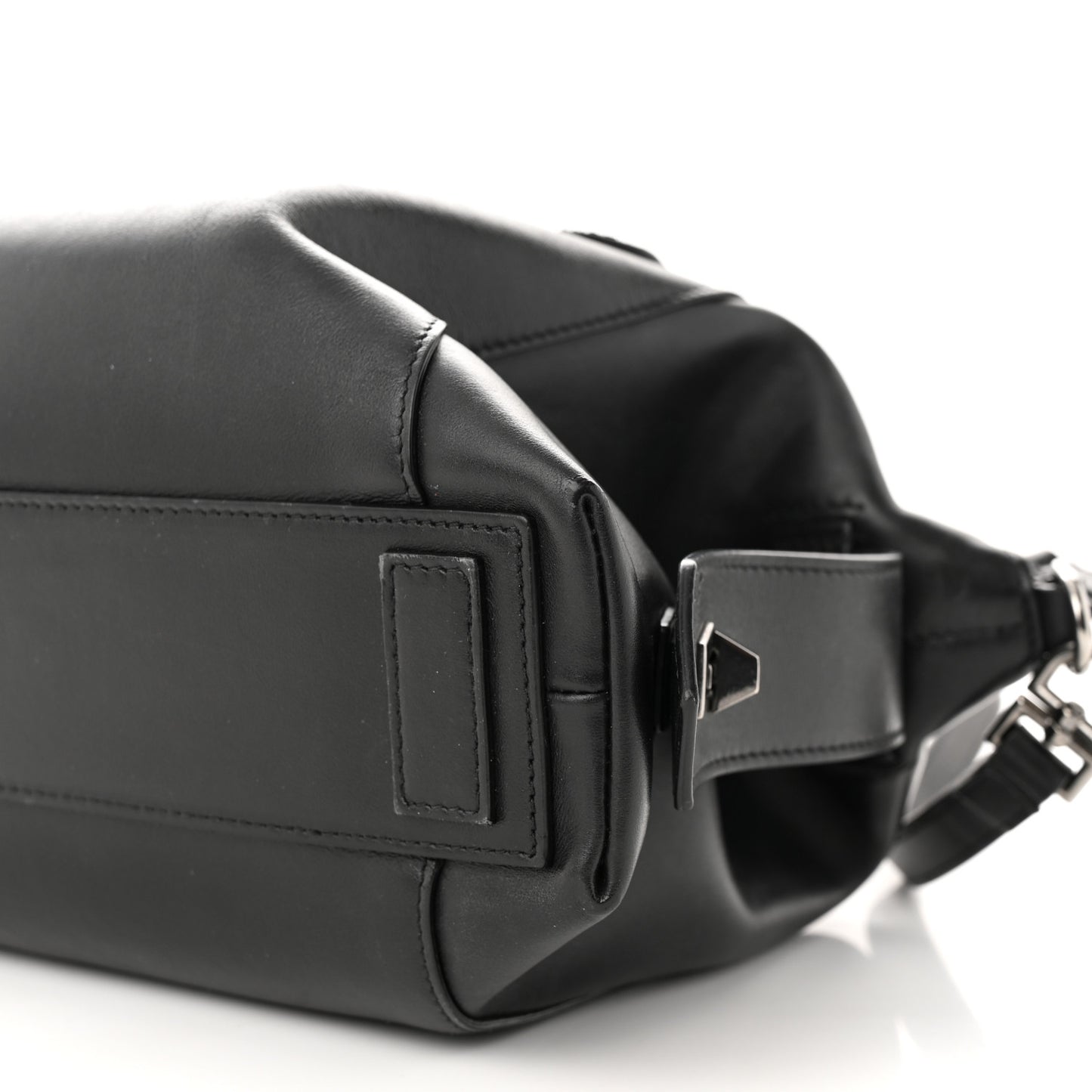 Smooth Calfskin Small Soft Antigona Black