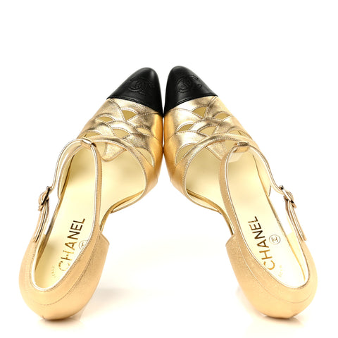 Laminated Lambskin Cap Toe CC Mary Jane Pumps 37.5 Gold Black