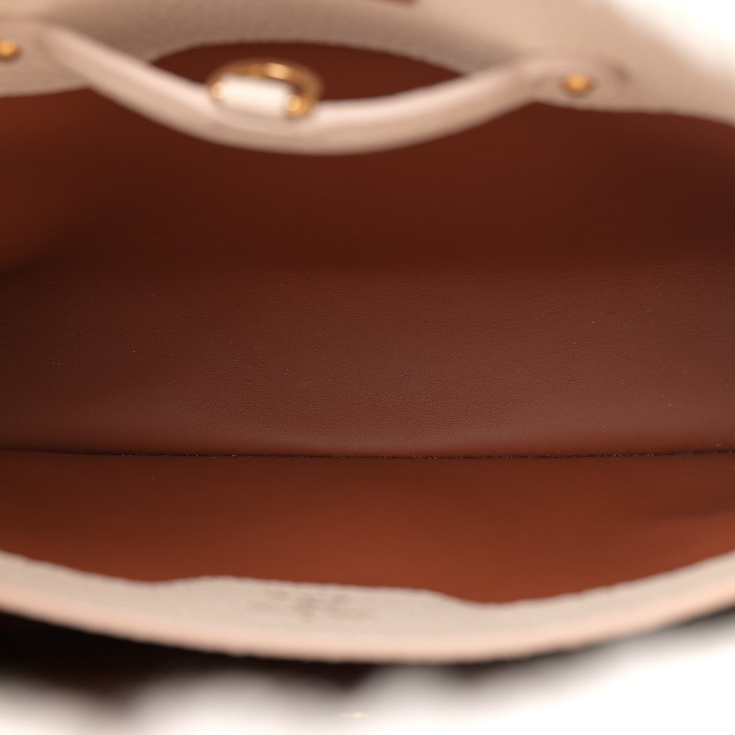 Louis Vuitton Shearling Calfskin Capucines BB White 5 of 10