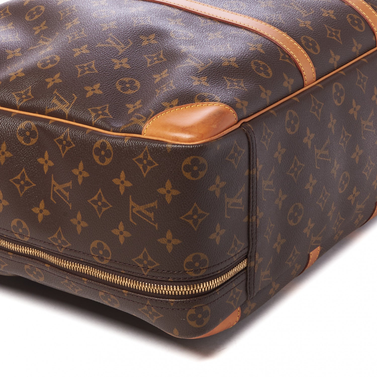 Louis Vuitton Monogram Sirius 50 5 of 9