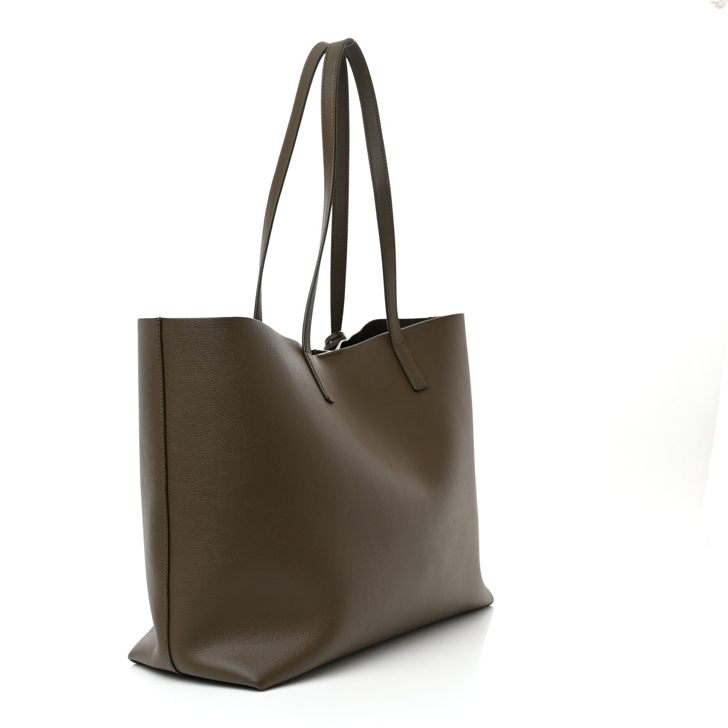 Calfskin Large Shopping Tote Kaki