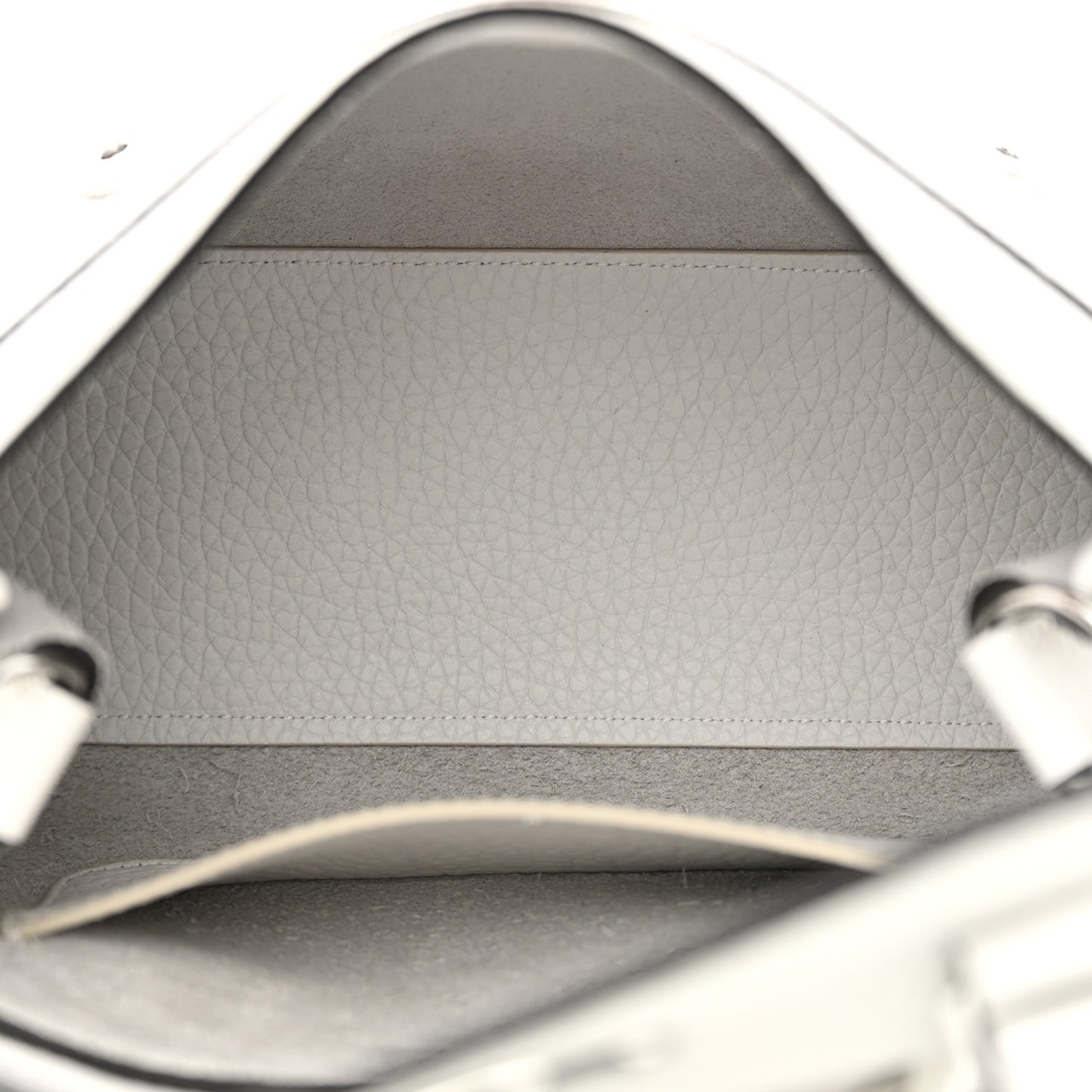 Heavy Grain Mini Alexa White