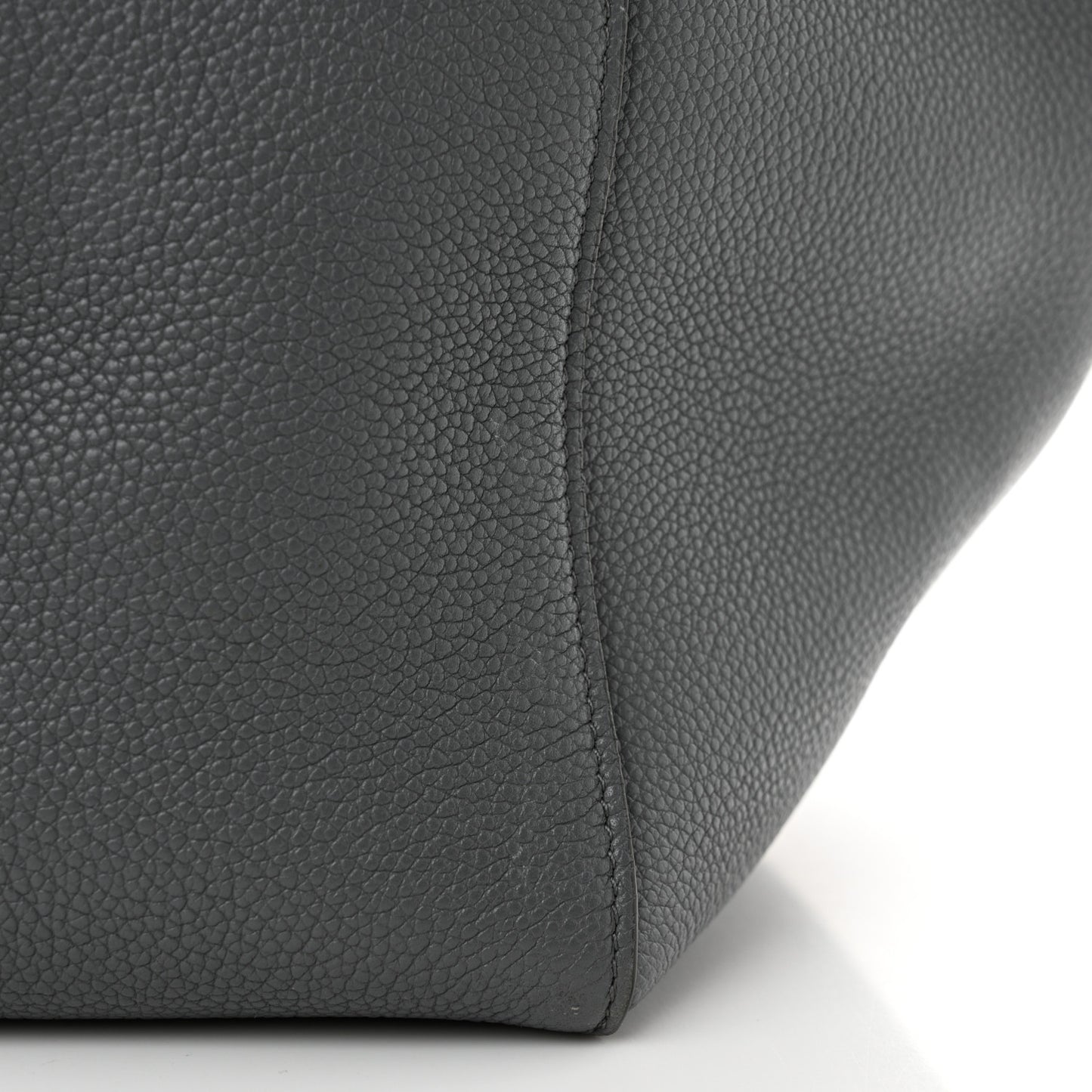 Soft Grained Calfskin Small Belt Cabas Phantom Medium Grey