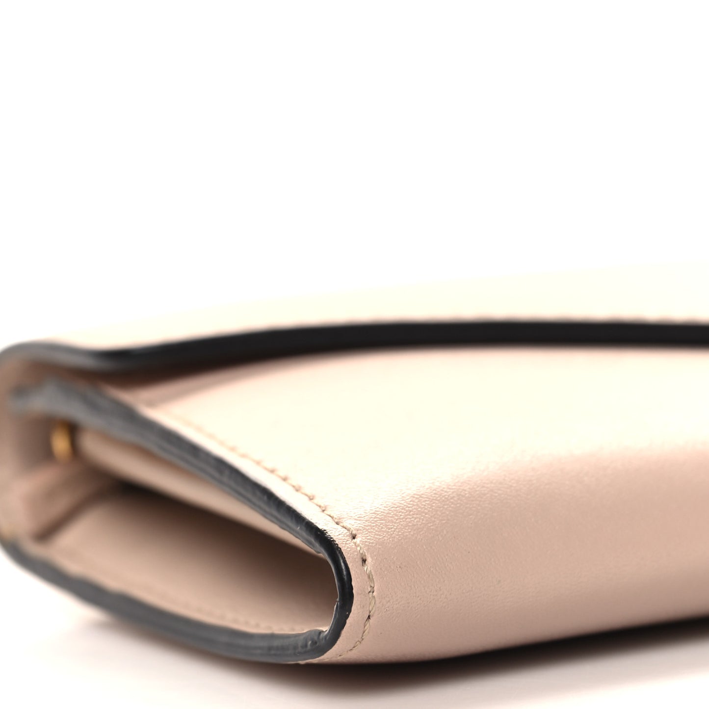 Vitello Cruise F is Fendi Continental Envelope Wallet on Chain Light Rose