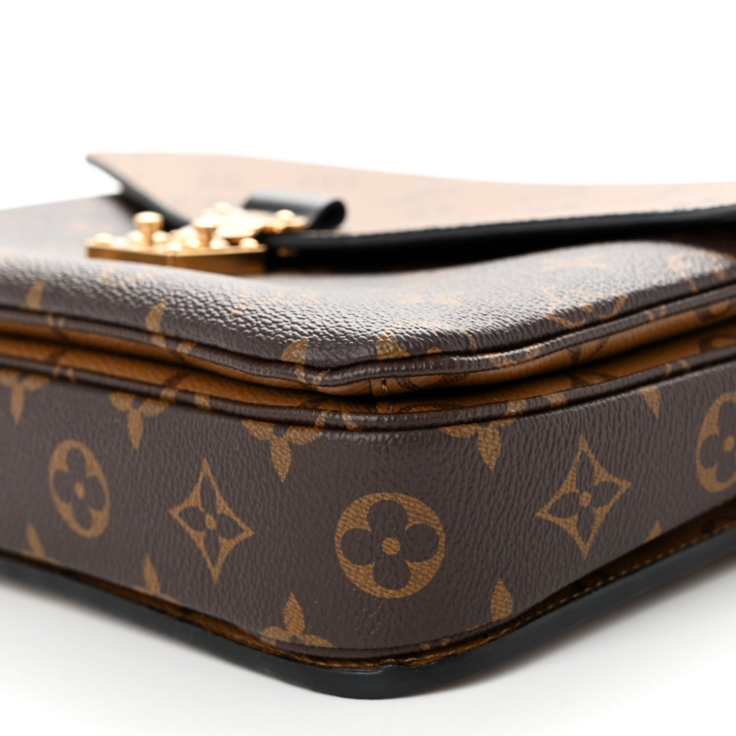 Reverse Monogram Pochette Metis
