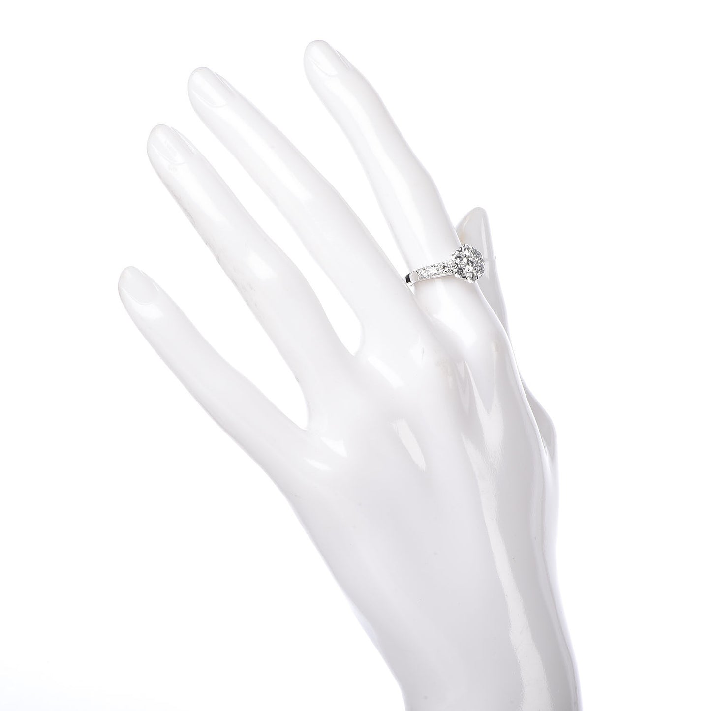 18K White Gold Diamond Large Fleurette Ring 49 4.75