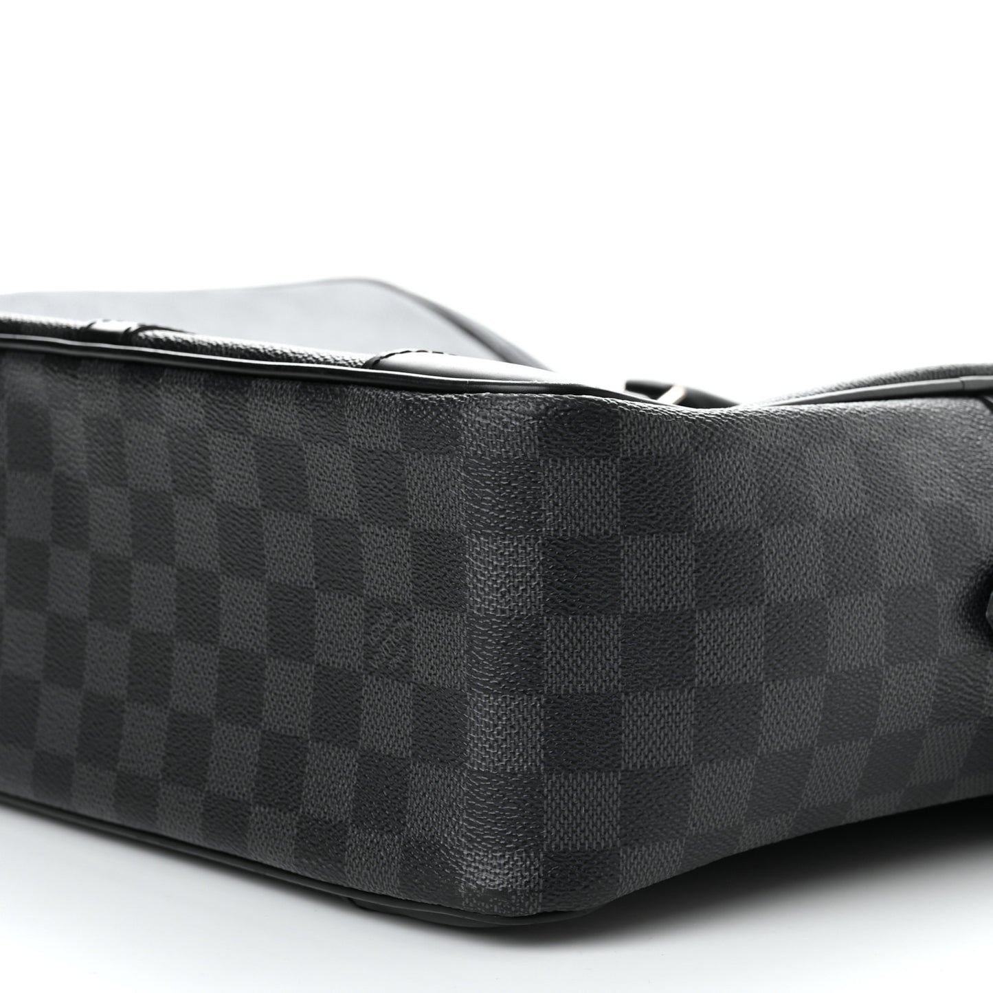 Damier Graphite Porte-Documents Voyage GM