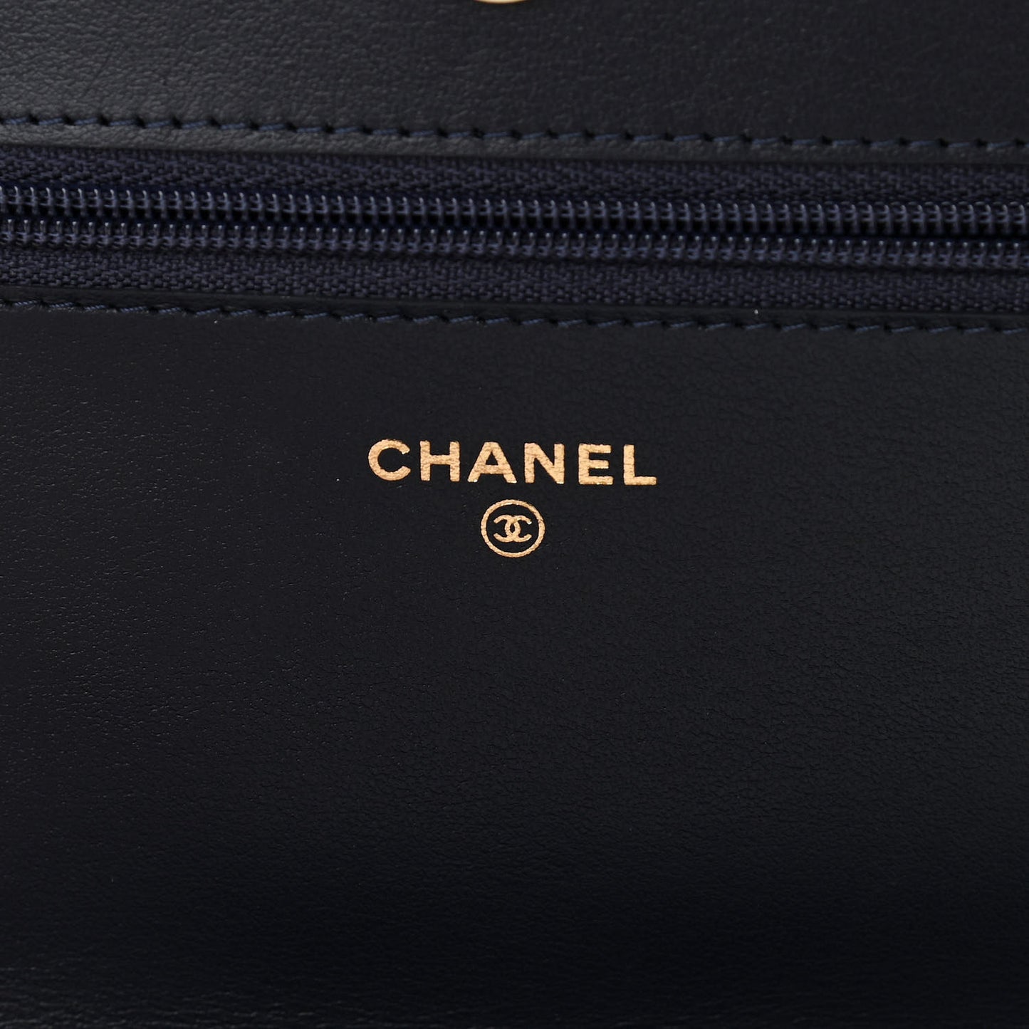 Caviar Quilted Boy Wallet On Chain WOC Navy