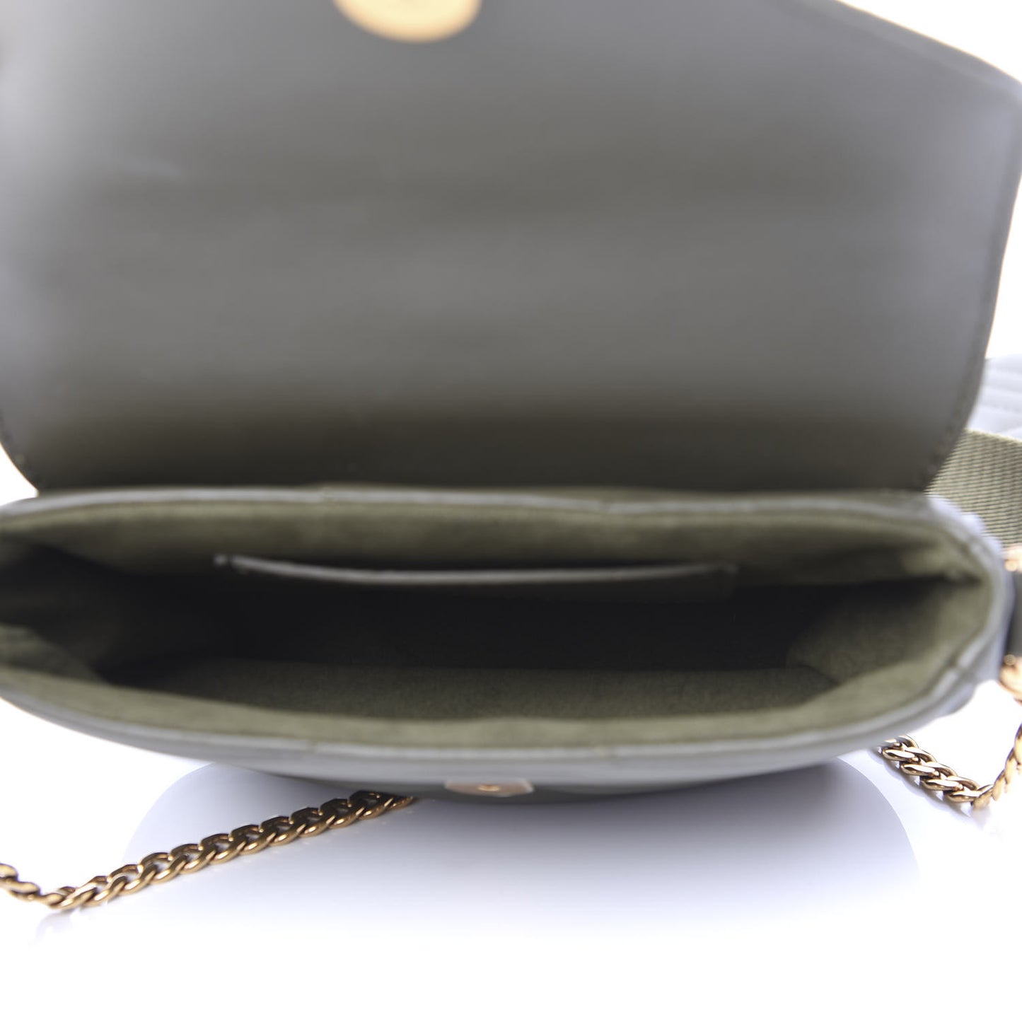 Calfskin New Wave Multi Pochette Kaki