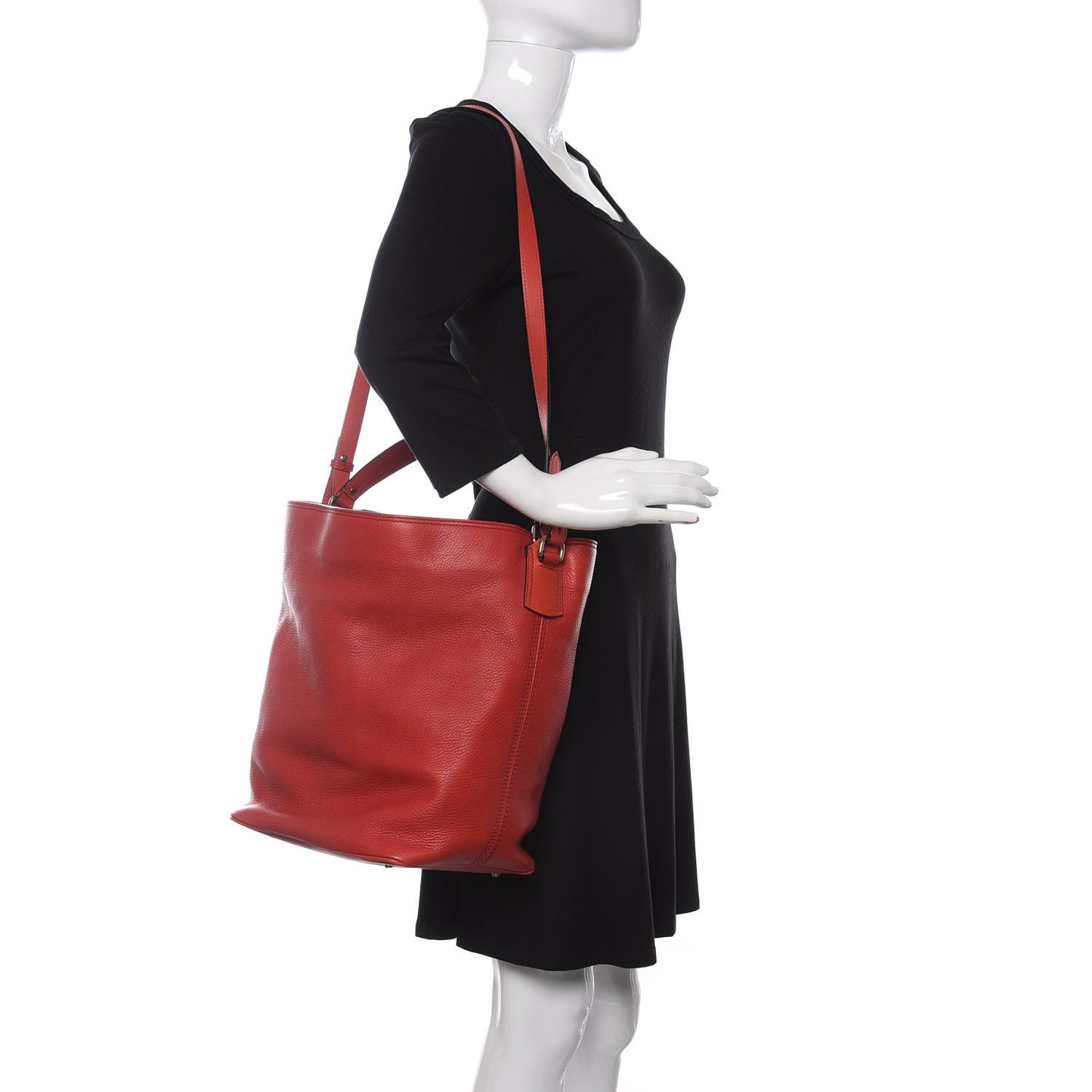Grainy Calfskin Medium Ashby Hobo Cadmium Red