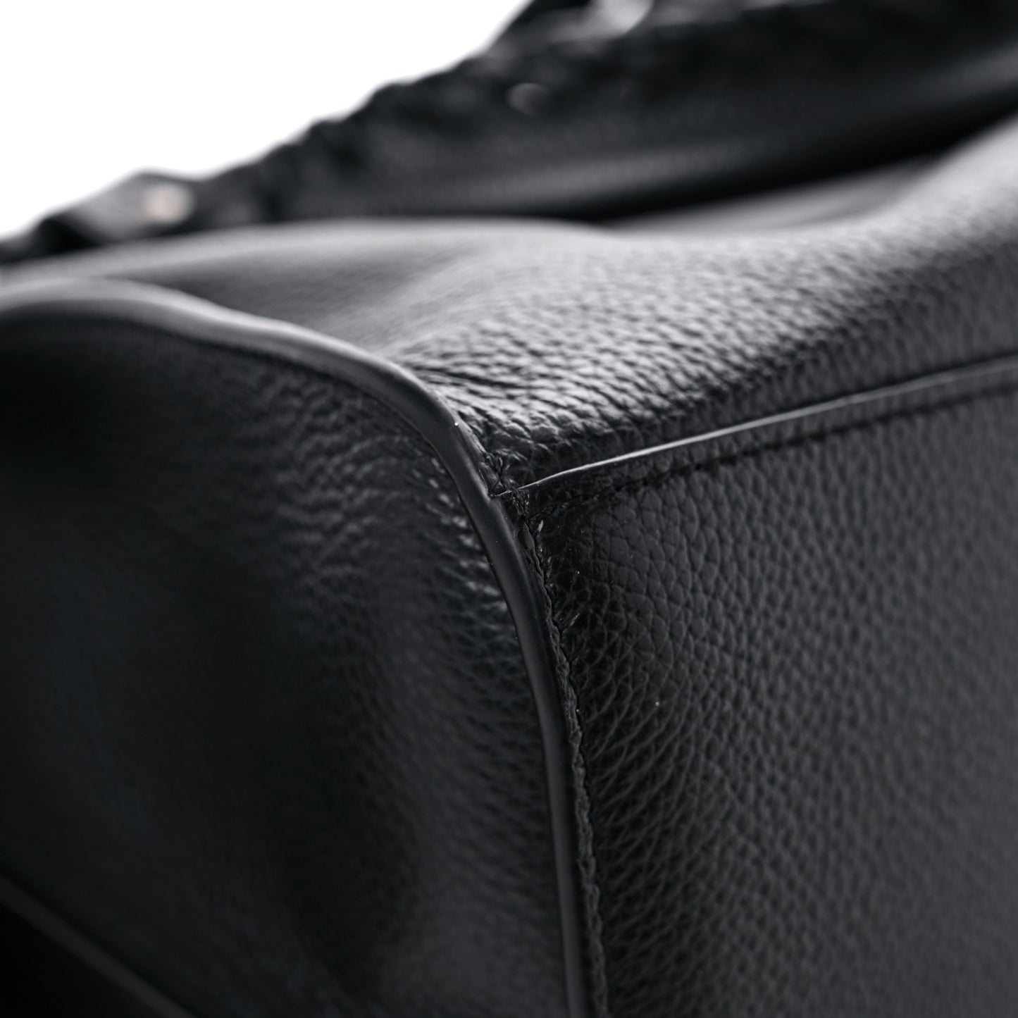 Grained Calfskin Neo Classic Black Hardware S City Black