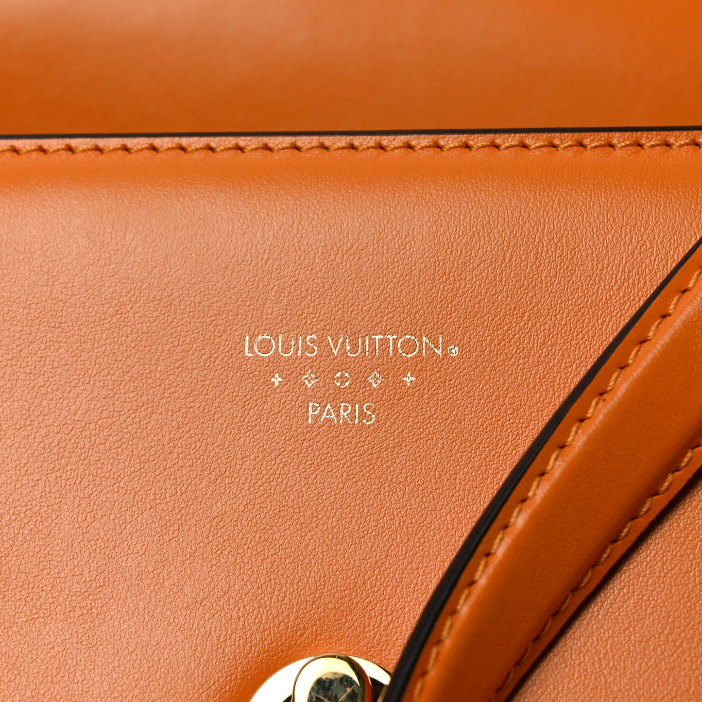 Smooth Calfskin LV Pont 9 Summer Gold