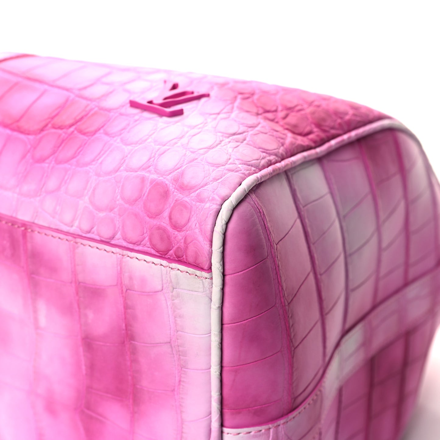 Matte Alligator Keepall Bandouliere 45 Fuchsia