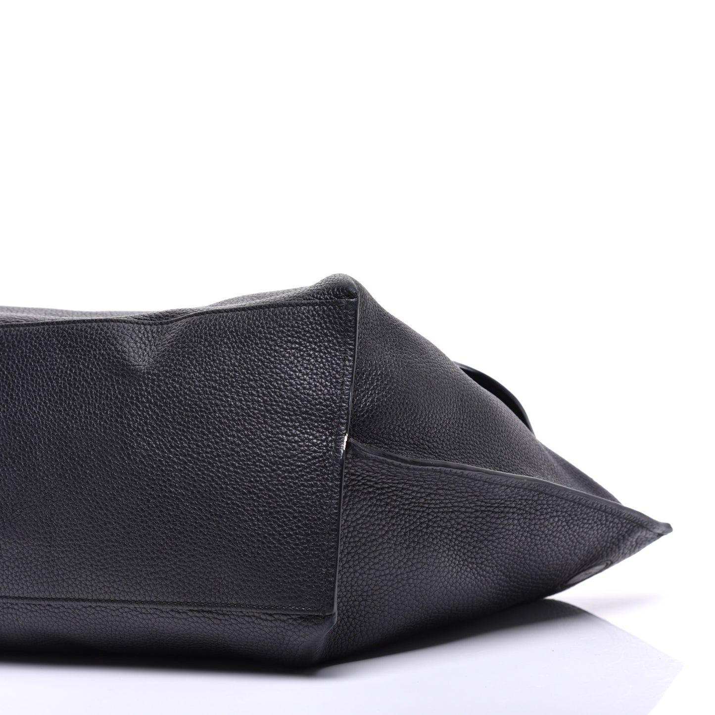 Pebbled Calfskin Large Bamboo Daily Top Handle Bag Black