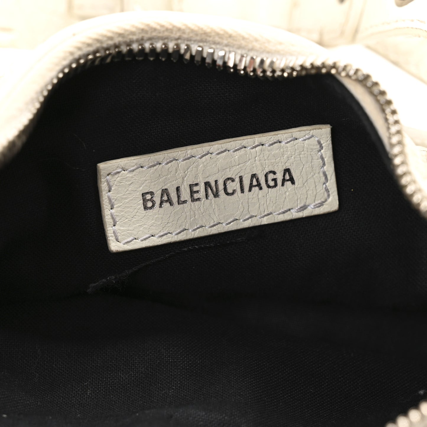 Agneau Arena Le Cagole Shoulder Bag XS Optic White