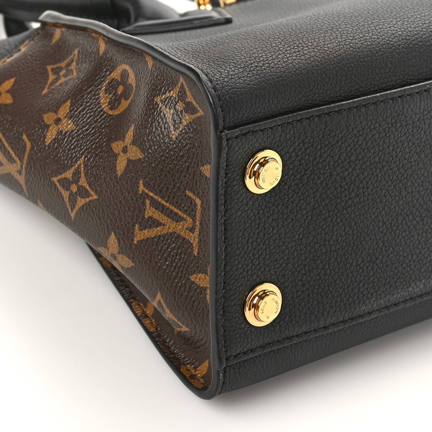 Calfskin Monogram On My Side PM Black