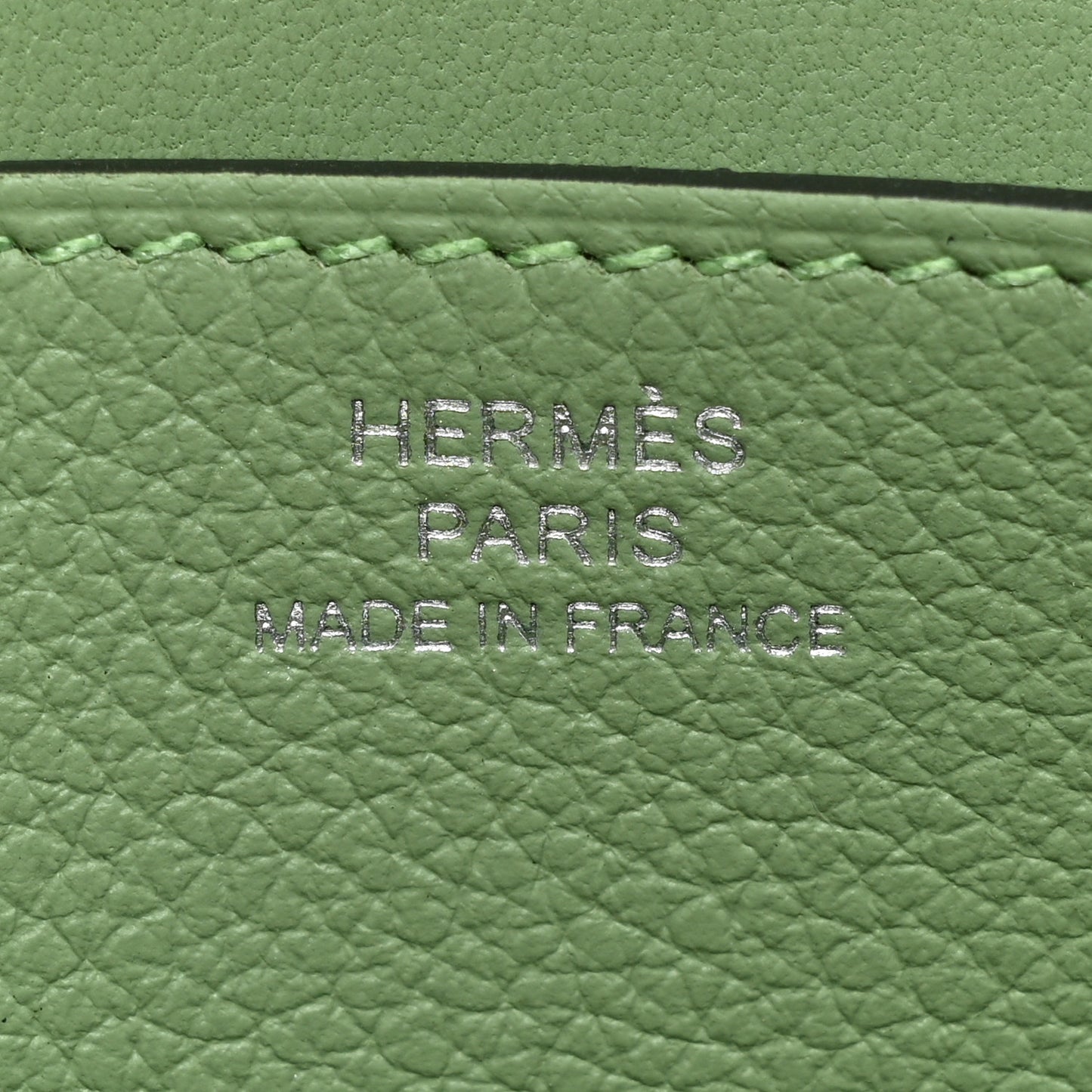 Togo Dogon Recto Verso Wallet Vert Criquet