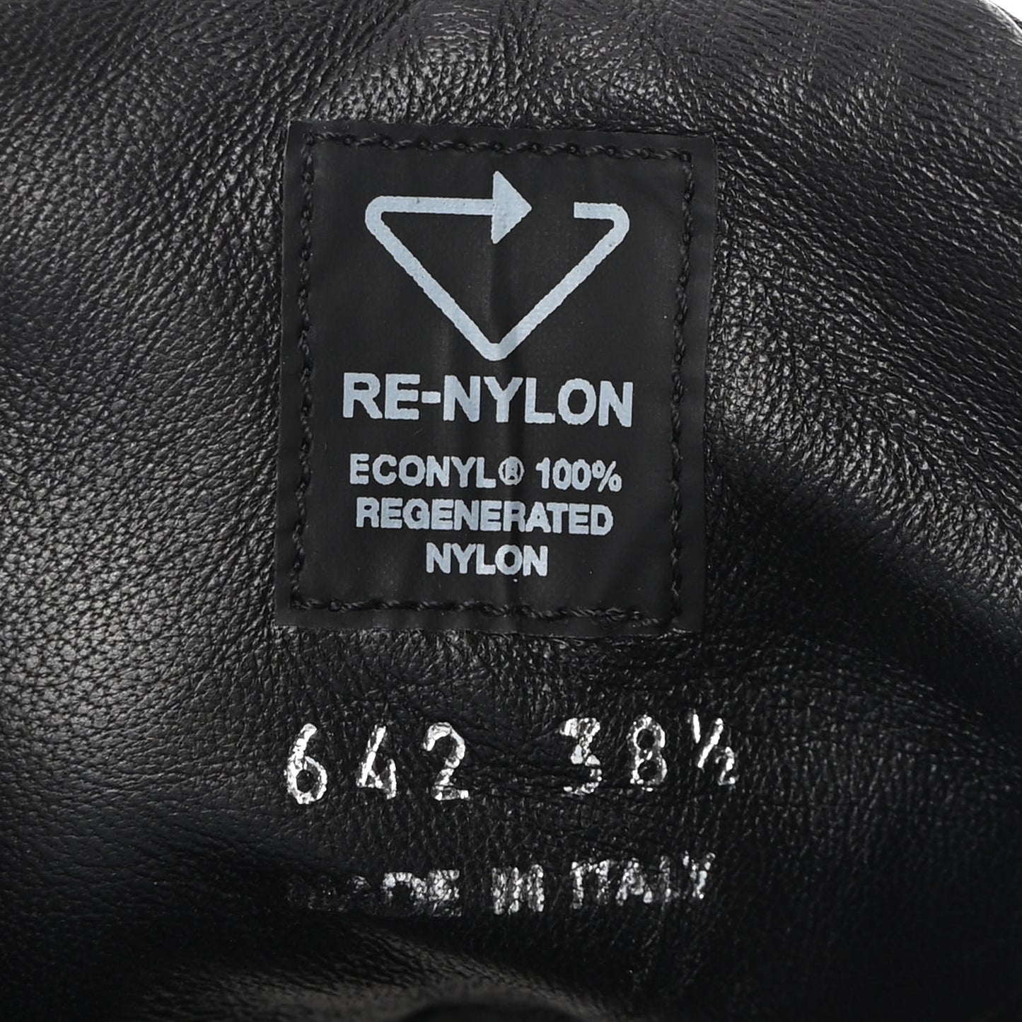 Re-Nylon Gabardine Spazzolato Macro Quilted Triangle Logo High Top 45mm Sneakers 38.5 Black