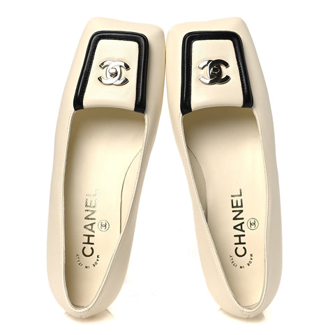 Lambskin Turnlock CC Ballet Flats 36 Ivory Black