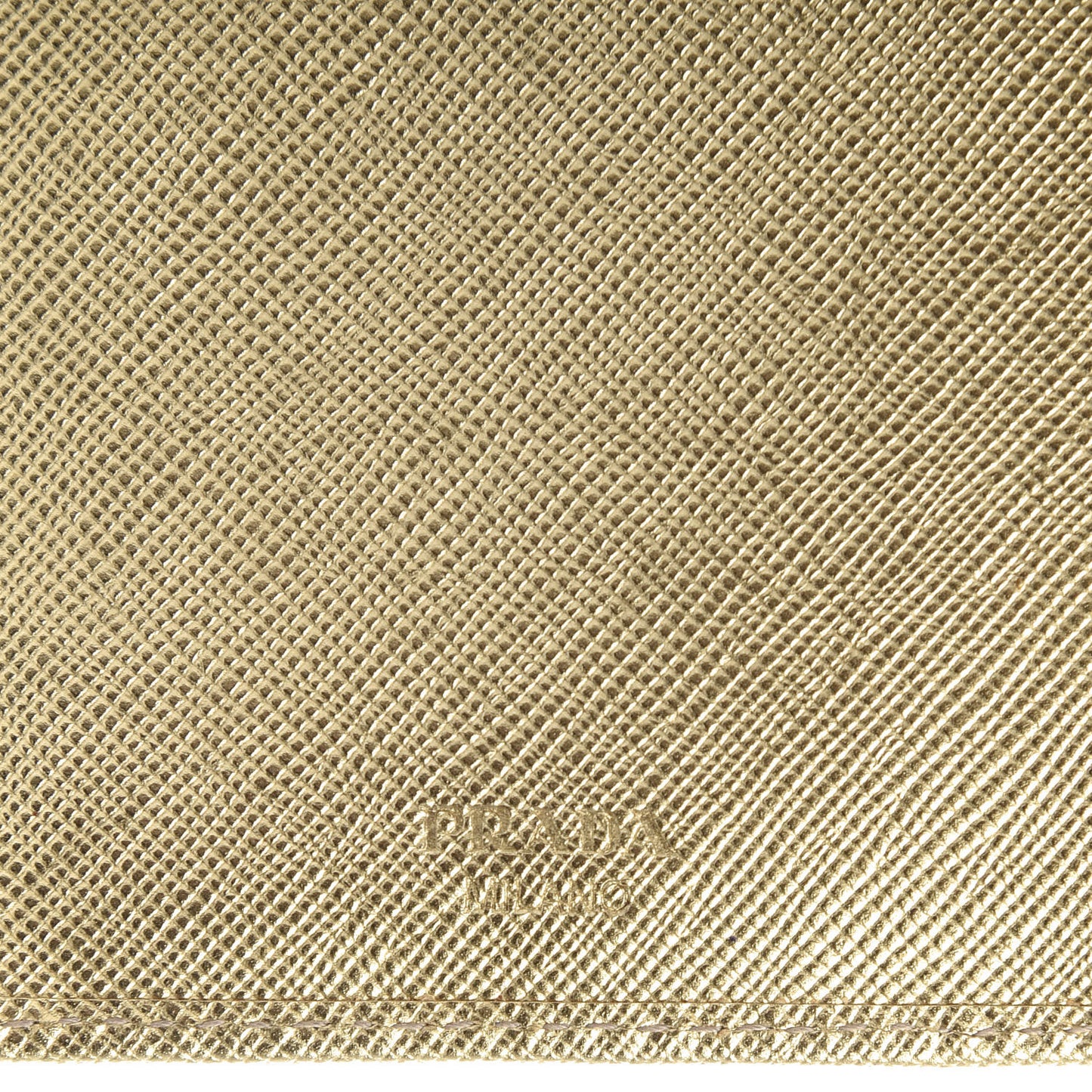 Metallic Saffiano Metal Checkbook Cover Platino