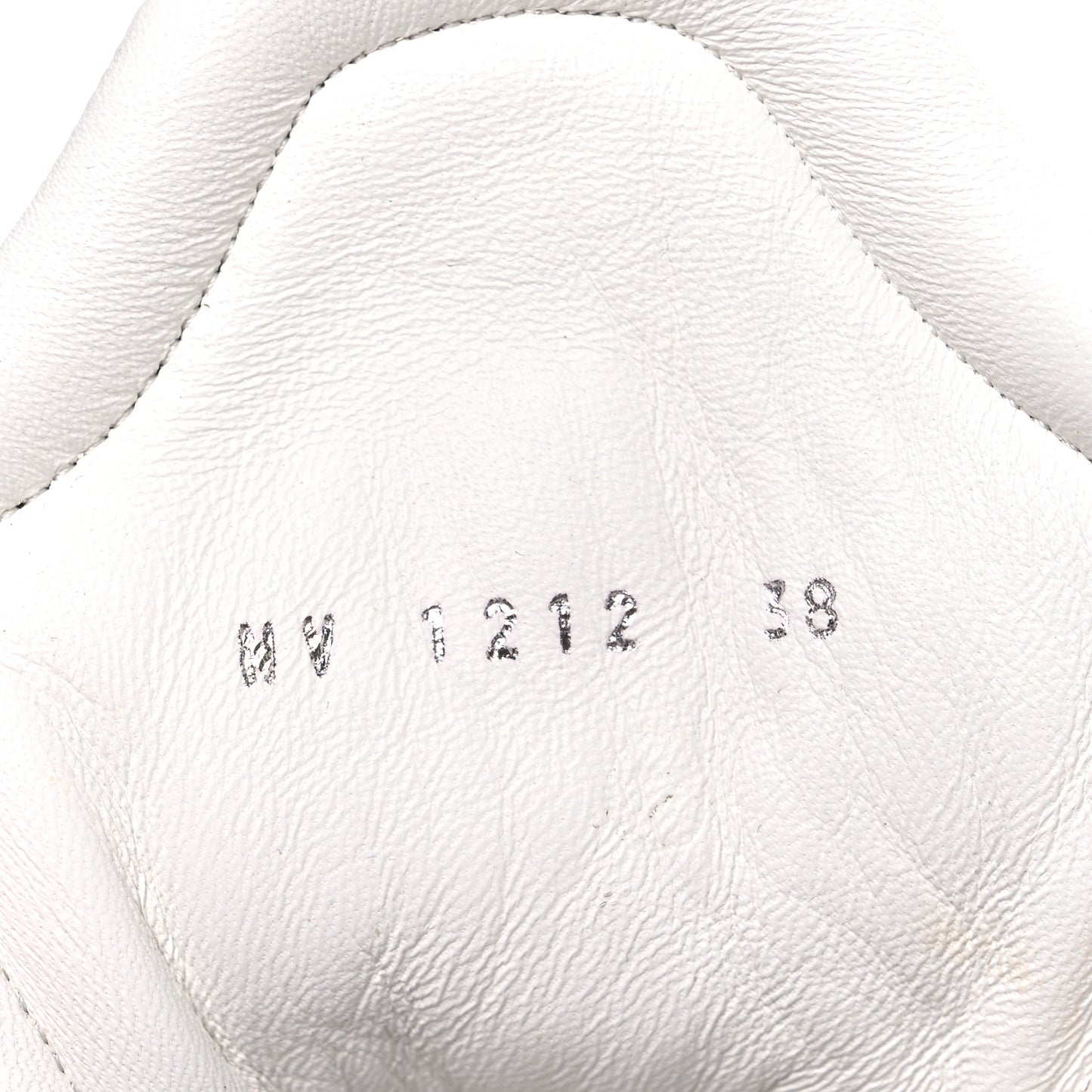 LV X YK Calfskin Monogram Dots Monogram Archlight Sneakers White