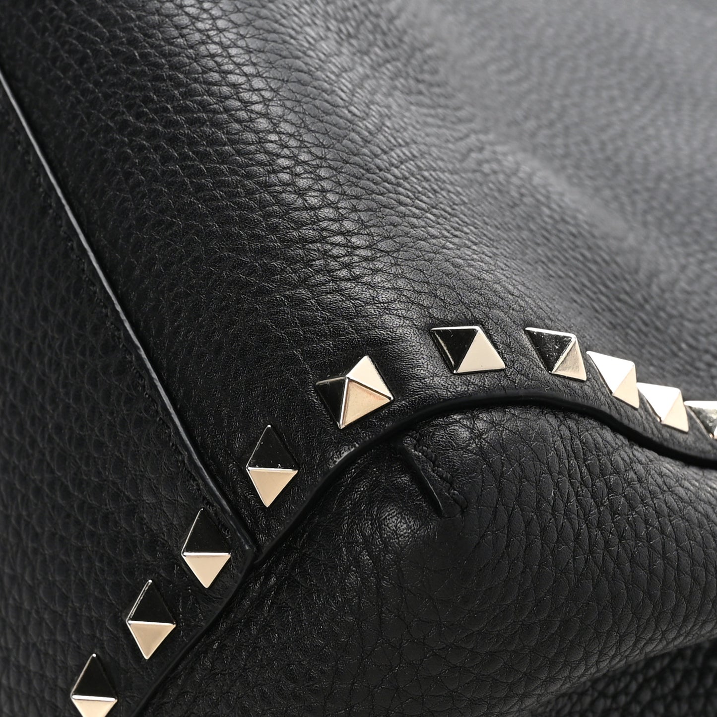 VALENTINO GARAVANI Grained Calfskin Rockstud Double Handle Cinch Tote Black