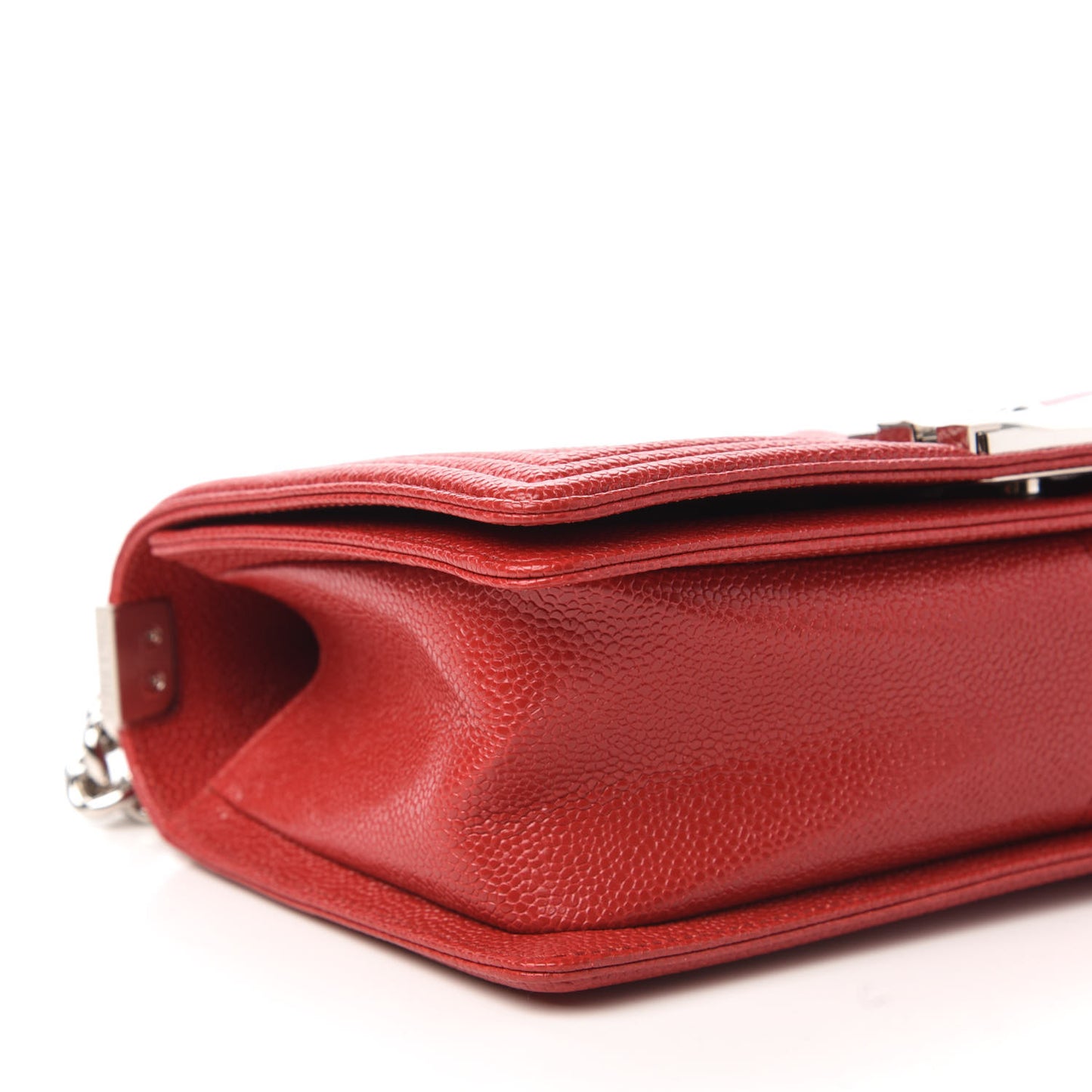 Caviar Chevron Quilted Medium Boy Flap Red