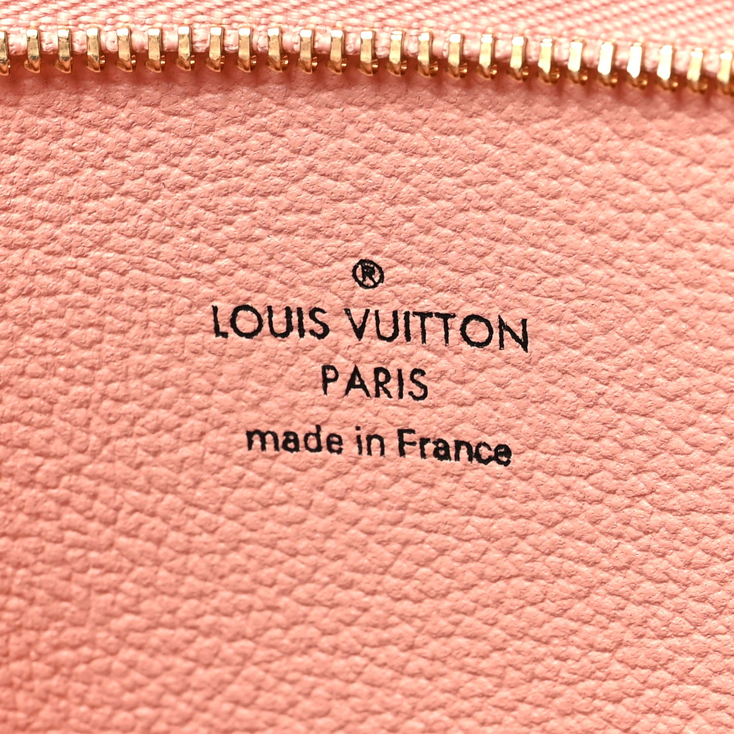 Monogram Giant Toiletry Pouch 26 Rouge