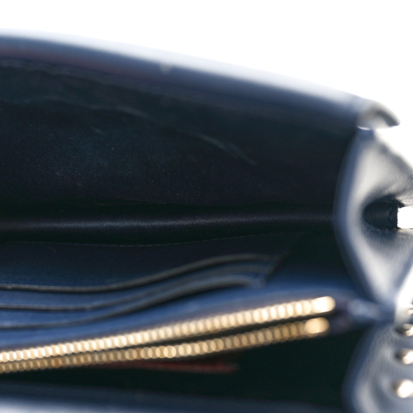 Calfskin Rockstud Wallet on Chain Marine